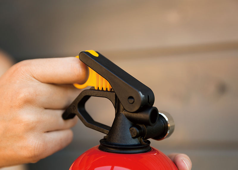 South Korea Mandates Fire Extinguishers in Cars to Tackle Rising Fire Incidents0