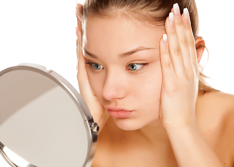Ozempic Face Highlights the Cost of Chasing Beauty0
