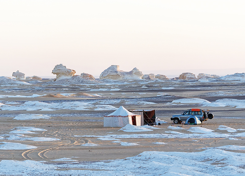 Exploring Egypts Surreal White Desert4