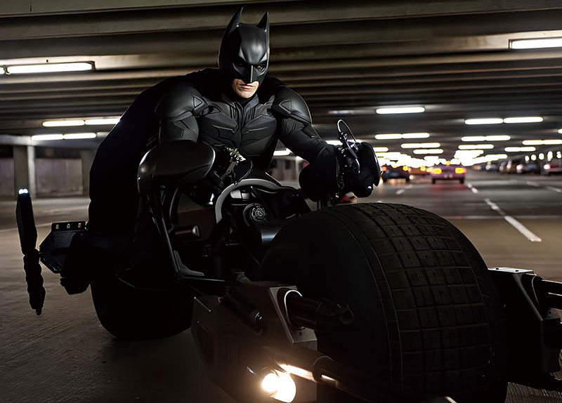 Cinematic Universes vs. Standalone Films0
