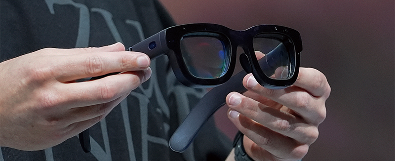 Should Smart Glasses Recording Be Restricted in Public?0