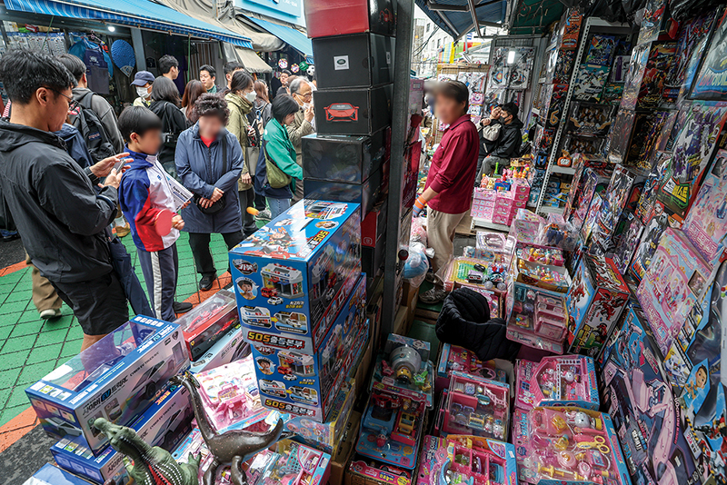 Older Generations Lead South Korea��s Baby Spending Boom0