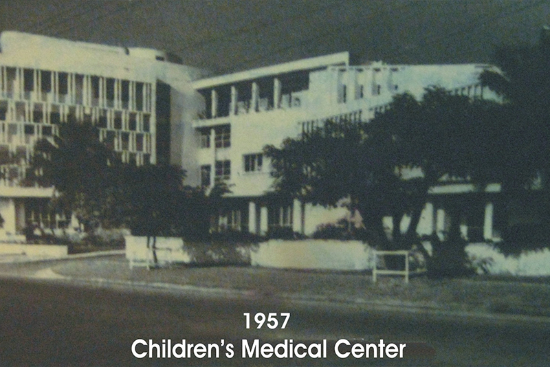 Fe del Mundo: The Doctor Who Gave Children Hope0