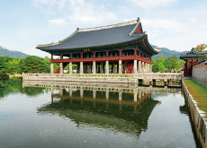 Gyeongbokgung Palace: A Symbol of Resilience and Beauty - Guest Column