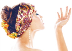 The History of Silk Scarves - History