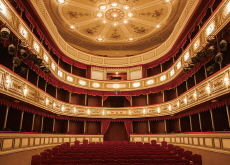 Opera Companies Work Towards Full Sustainability - Trend