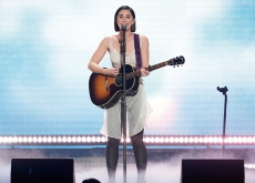 Gracie Abrams: The Next Taylor Swift? - Entertainment & Sports