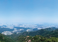 Climbing Gwanaksan in Seoul - Places