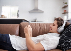What Are Headphone Dents, and How Can We Prevent Them? - Health