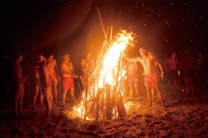 Photo News - Photo News