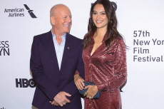 Emma Heming Willis Launches Fund for Dementia Care and Research - Entertainment & Sports