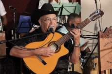 Eliades Ochoa Keeps Cuban Music Alive - People