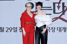 ‘The Devil Wears Prada 2’ Crushes Box Office Records - Entertainment & Sports