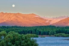Lake Tekapo - Places