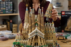LEGO Challenges Builders With Its Largest Set Ever: A 12,060-Piece Sagrada Famlia - Global News