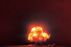 The Trinity Test: The Dawn of the Atomic Age - History