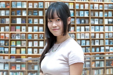 Jjeom: The Influencer Who Dances for Books - People