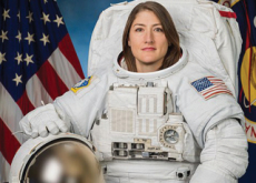 Record-Setting Female Astronaut Returns to Earth - World News