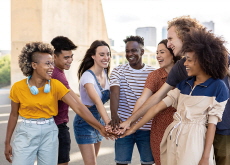 Ways To Build Stronger Friendships - Life Tips