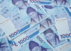 Why Is Yi Hwang Depicted as an Elderly Person on the W1,000 Bill? - Bonus