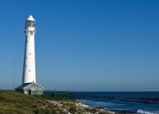 The Meanings Behind Lighthouse Colors - Bonus