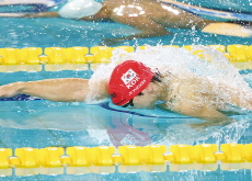 Ji Yu-chan Wins Gold at World Aquatics Swimming World Cup 2024 / Skateboarder Shows off Skills at 2024 Seoul Extreme Sports Festival - Photo News