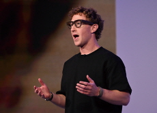 Meta Shows New Smart Glasses - Global News