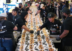 A Record-Breaking Sandwich Line in Philadelphia - Global News