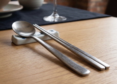 Why Koreans Use Metal Chopsticks - Culture