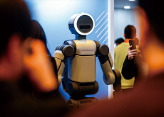 AI Robot Copies Football Stars - National News