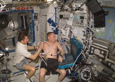 Growing Taller in Space: The Magic of Microgravity - Science