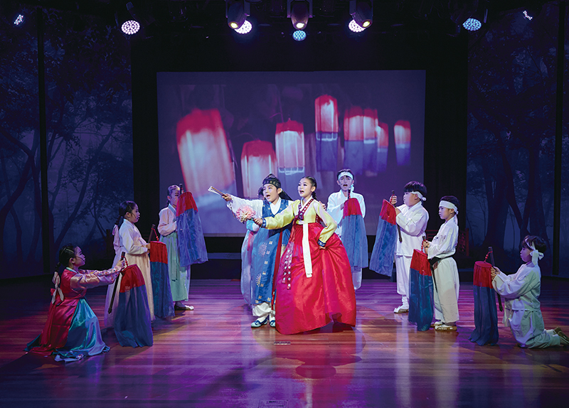 ��Teen Teen Changgeuk Class�� Brings Traditional Music to Young Learners0