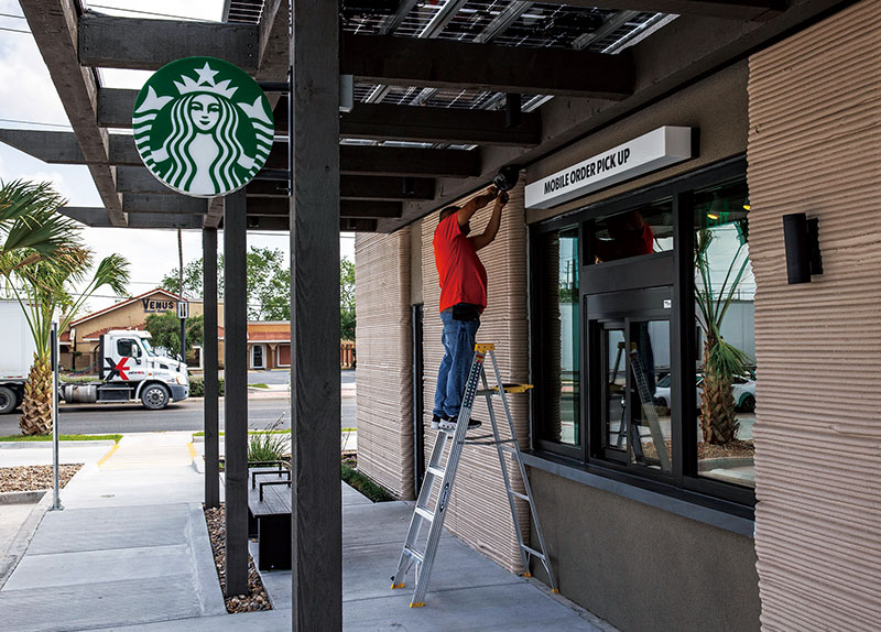 Starbucks Opens 3D-Printed Store2