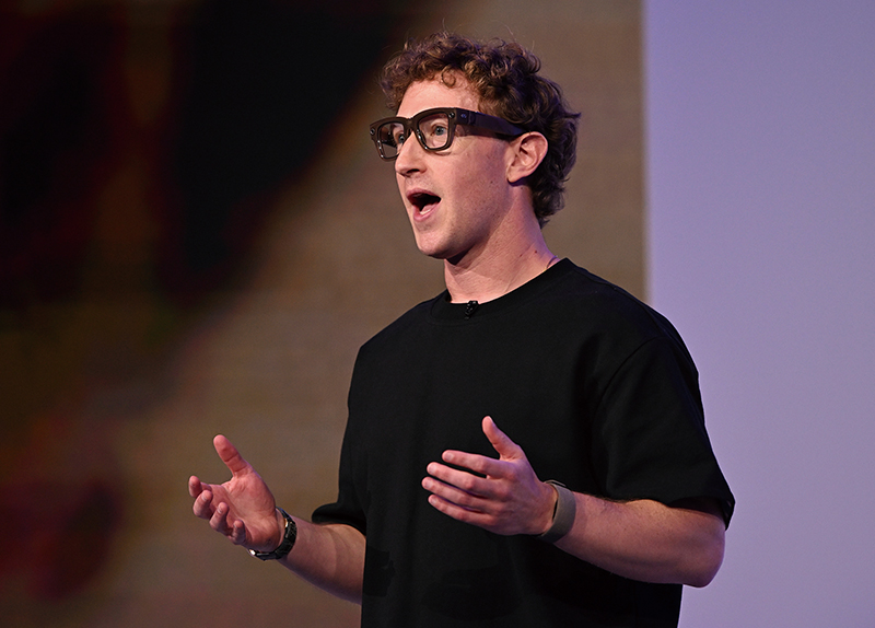 Meta Shows New Smart Glasses0