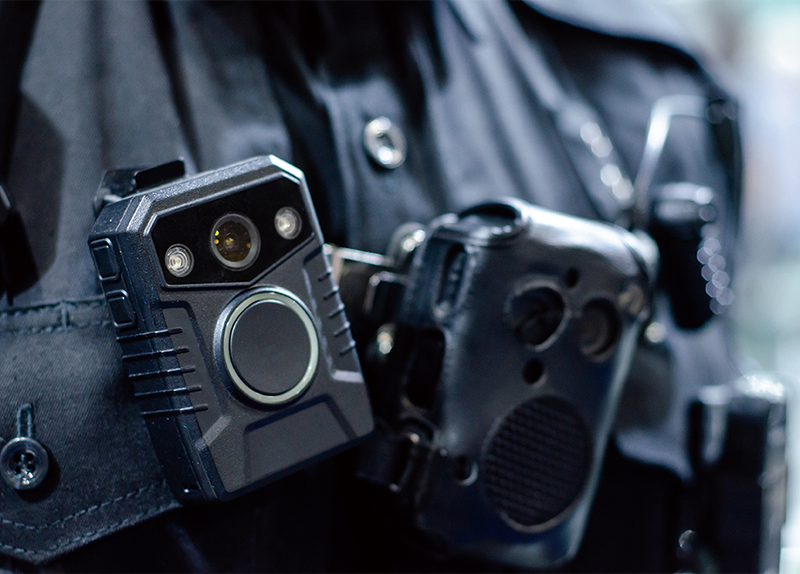 Should Police Officers Wear Body Cameras on Patrol?0