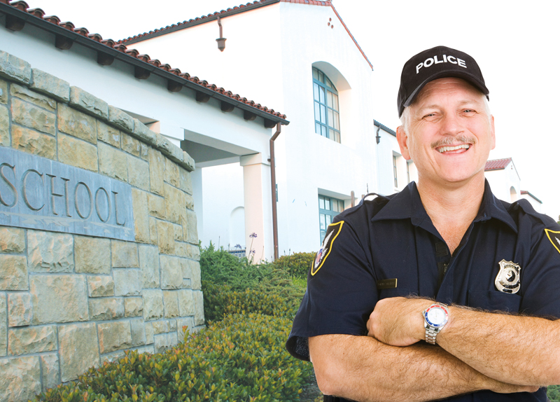 Korean schools should have police officers0
