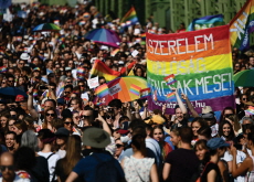 Hungary Pride: Thousands March Against Anti-LGBTQ Law - Headline News