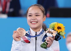 Yeo Seo-jeong: Korea’s First Female Gymnast To Win at the Olympics - Photo News
