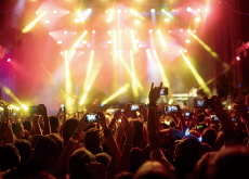 How Did Music Festivals Become So Big? - Culture/Trend
