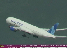 United Airlines Boeing Plane Tire Falls Off Mid-Flight - Photo News