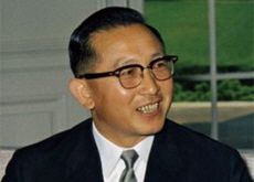 General Chung Il-kwon - People