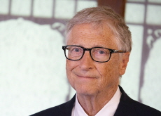 Bill Gates Makes Surprise Appearance on Korean Variety Show During Visit - Entertainment