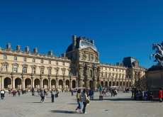 Louvre’s Higher Fees for Non-Europeans Spark Global Debate - Culture