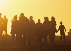 Should Nations Expand the Acceptance of Refugees? - Debate