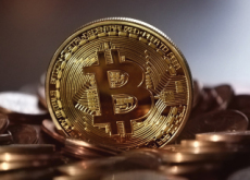 Should We Invest In Bitcoin?  - Debate