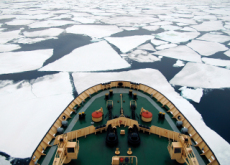 Argentine Navy Rescues U.S. Scientists Stranded In Antarctica - Headline News