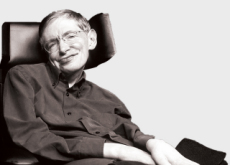Stephen Hawking Dies At Age 76 - World News I
