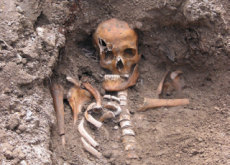 A 400-Year-Old Skeleton - World News I