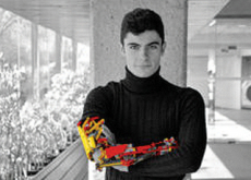 Teen Builds His Own Prosthetic Arm From Legos - Special Report