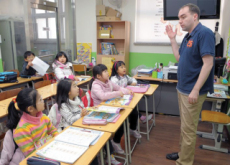 English Education Ban Against First And Second Graders Appealed - National News I